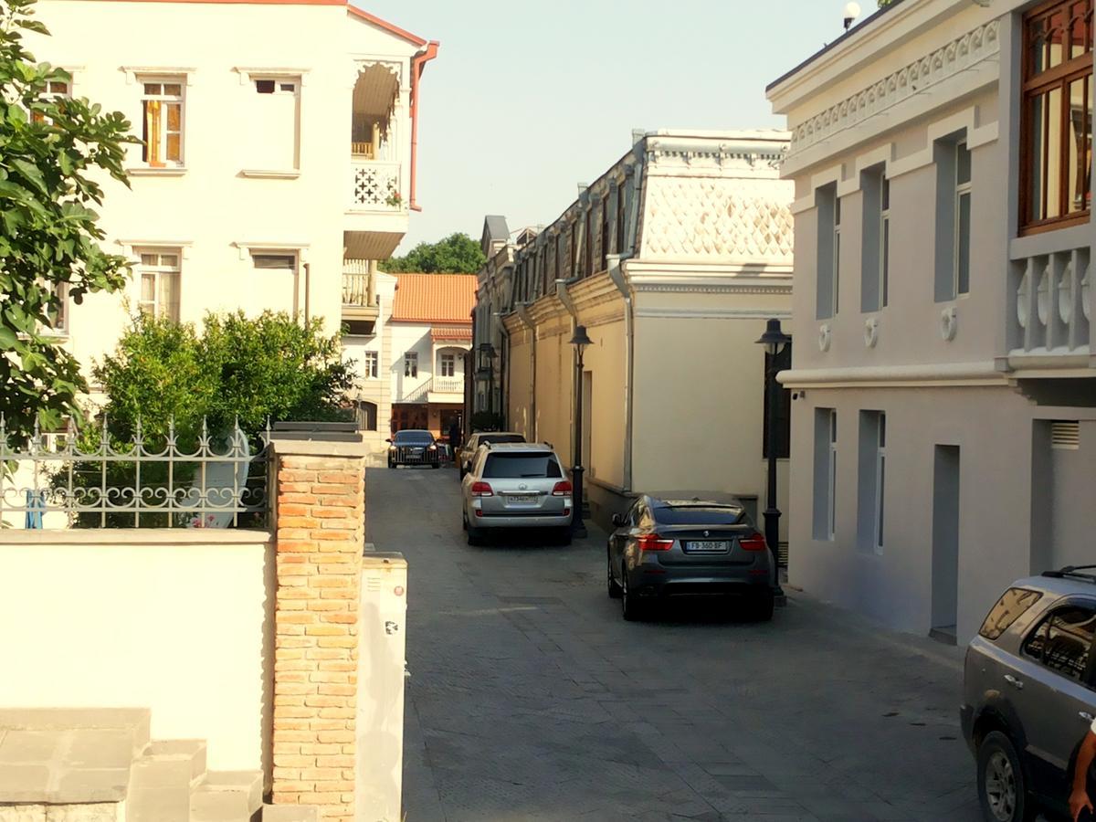 Meidan Suites Tbilisi Exterior foto